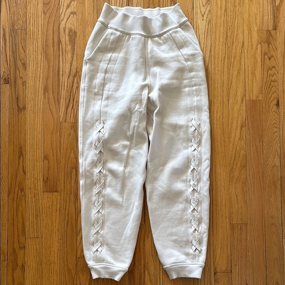 Lululemon sz 0 Braided Detail High-Rise Jogger White Opal Pants Lace-Up Detail - Picture 3 of 12